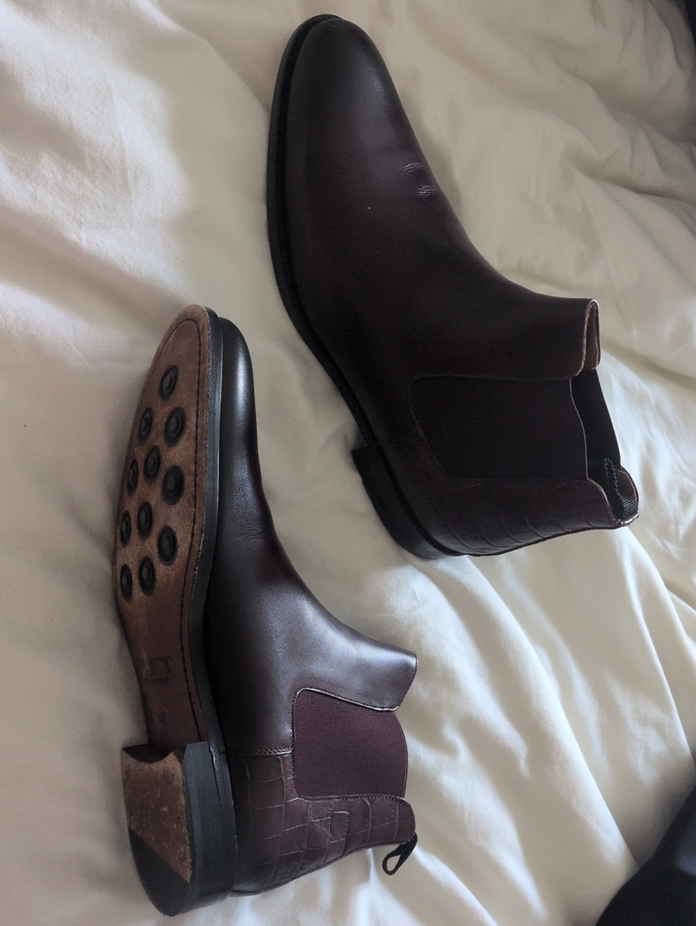 Taft Hiro Oxblood Leather Chelsea Boots